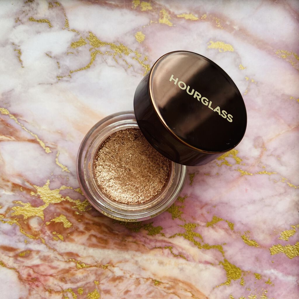 HOURGLASS  Scattered Light Glitter Eyeshadow/HOURGLASS/ジェル・クリームアイシャドウを使ったクチコミ（1枚目）