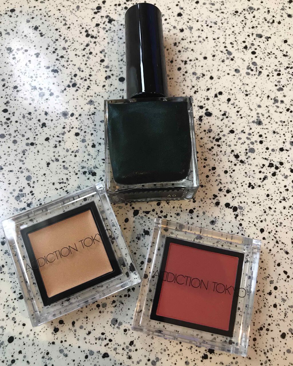 ザ アイシャドウ L 172 Vimana Gold/ADDICTION/単色アイシャドウを使ったクチコミ（1枚目）