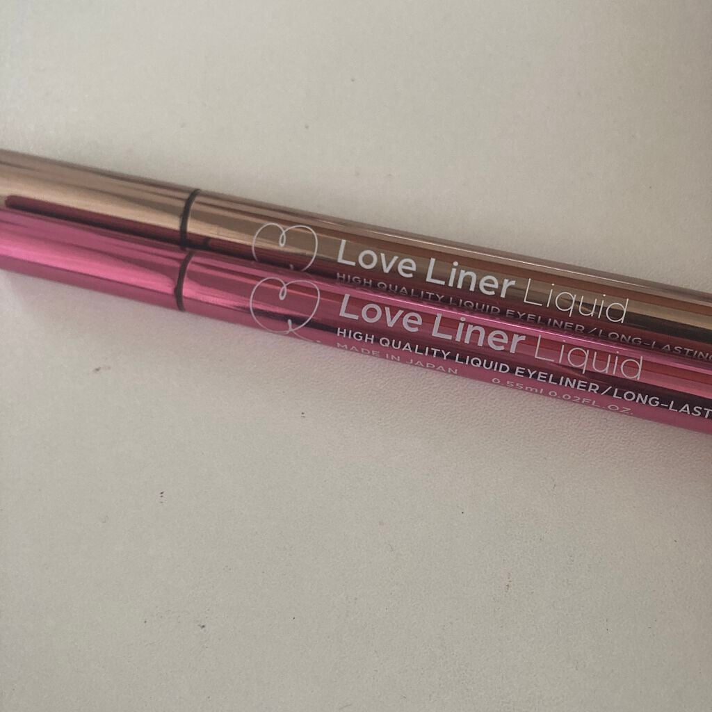 リキッドアイライナーR4/ラブ・ライナー/リキッドアイライナーを使ったクチコミ(1枚目)