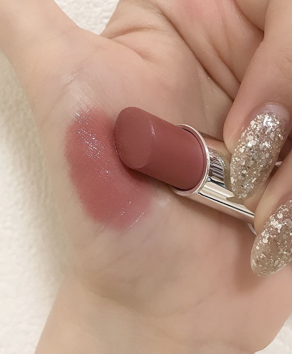 ラスティンググロスリップ/CEZANNE/口紅を使ったクチコミ（2枚目）