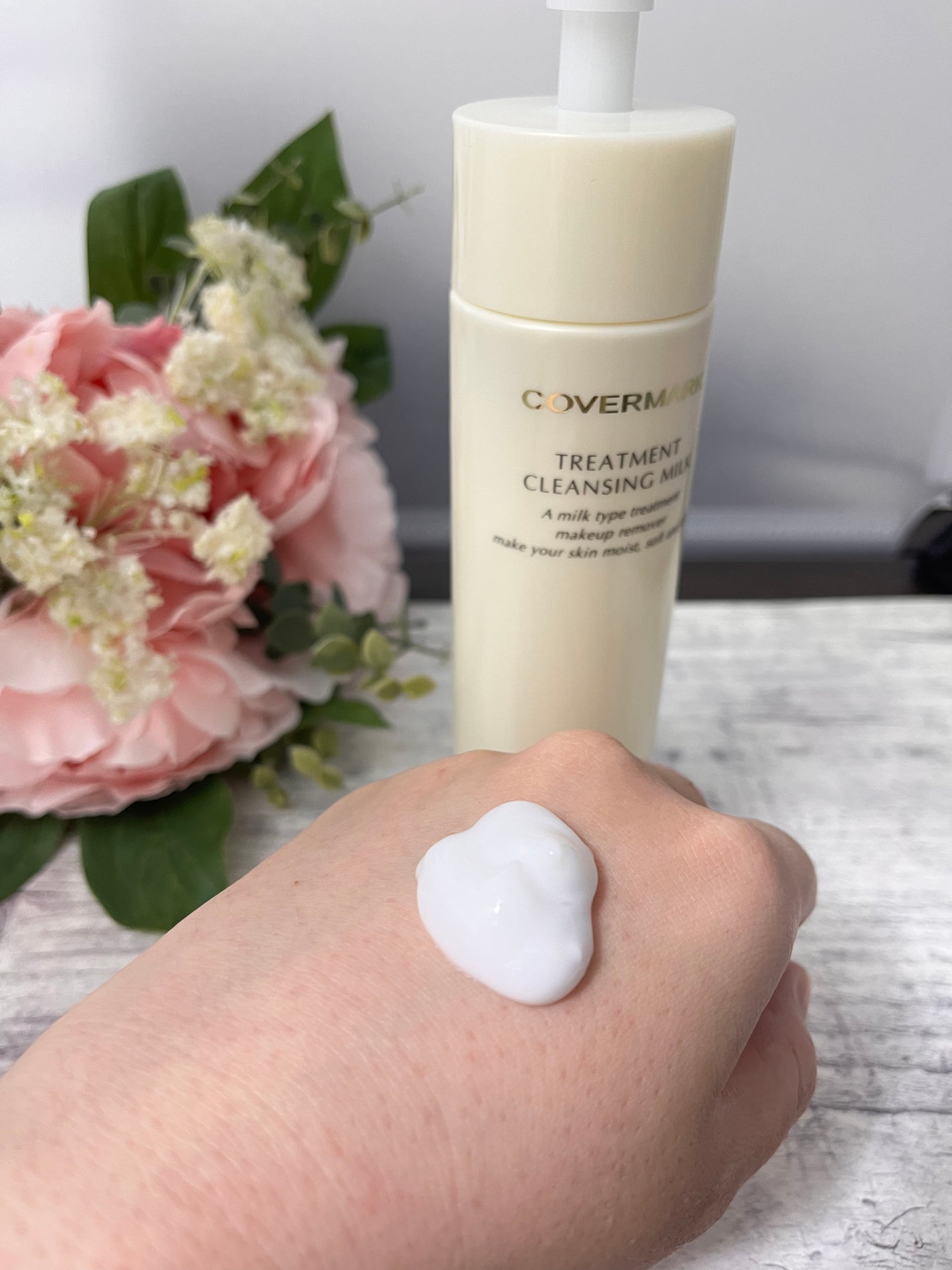 トリートメント クレンジング ミルク/COVERMARK/ミルククレンジングを使ったクチコミ(1枚目)