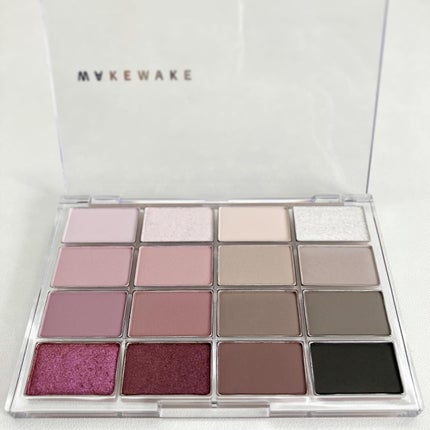 ソフトブラーリングアイパレット/wakemake/アイシャドウパレットを使ったクチコミ(3枚目)