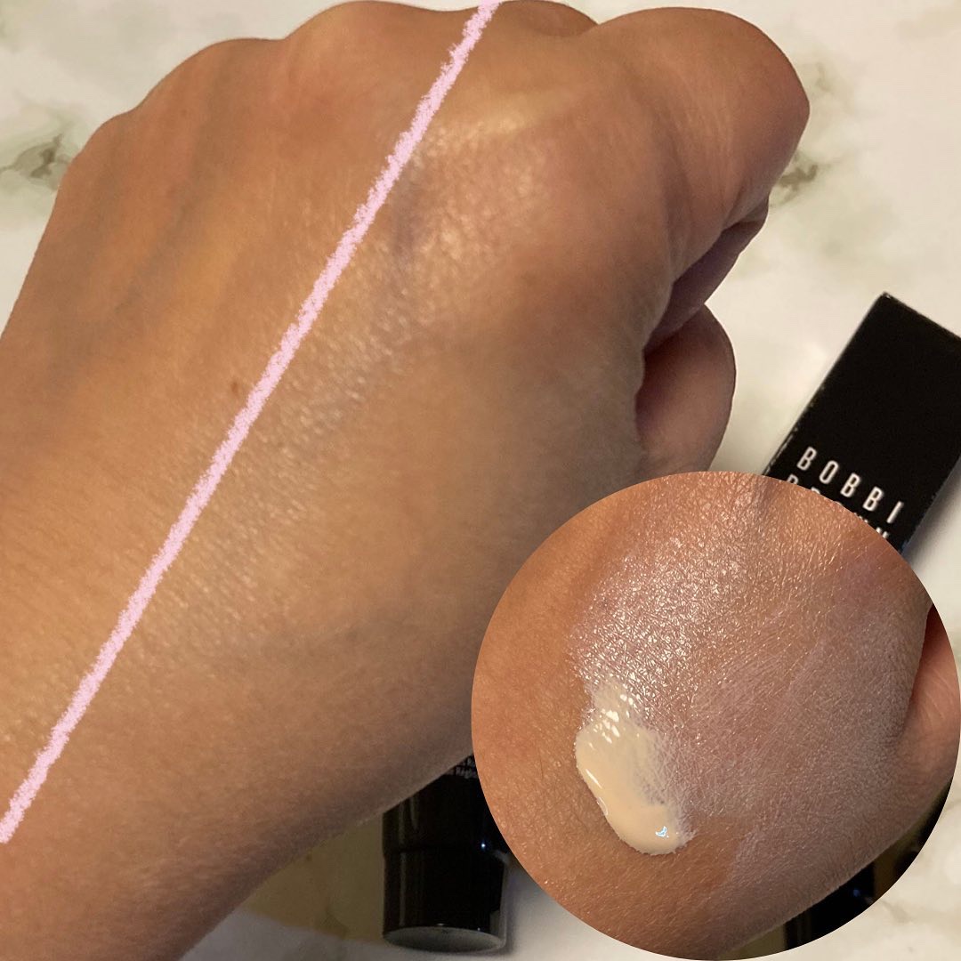 インテンシブ セラム ラディアンス プライマー/BOBBI BROWN/化粧下地を使ったクチコミ（2枚目）