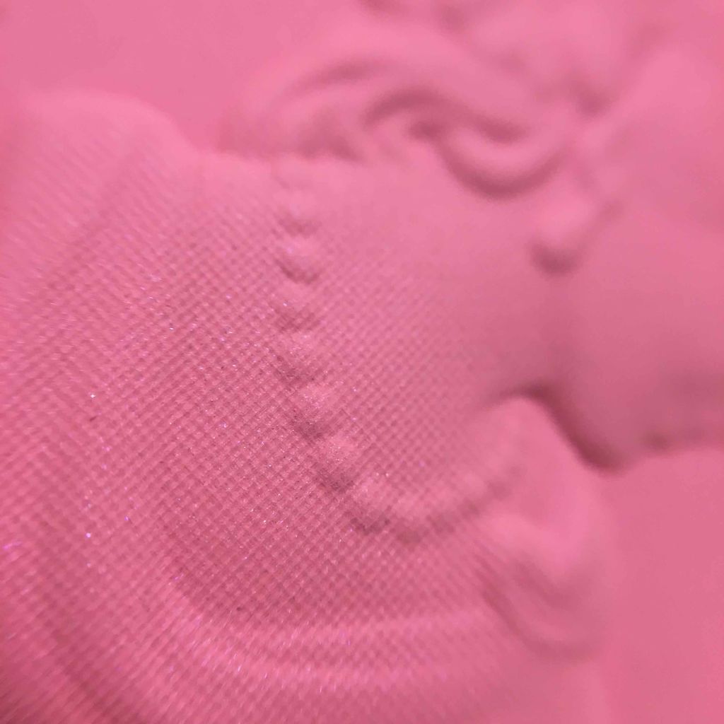 プレスト チークカラー N/レ・メルヴェイユーズ ラデュレ/パウダーチークを使ったクチコミ（2枚目）