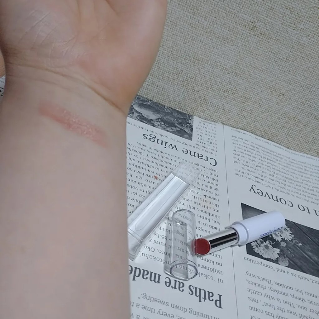 カラーリップ/アプレジュール/口紅を使ったクチコミ（2枚目）