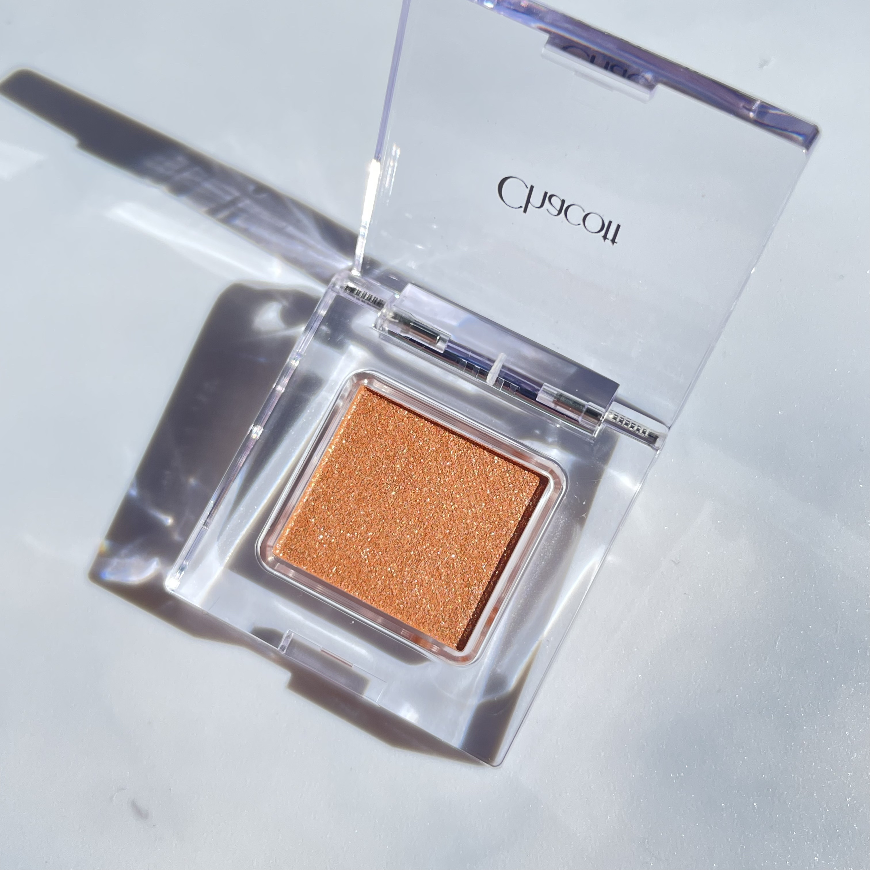 マルチカラーバリエーション スパークル SP10/チャコット・コスメティクス/単色アイシャドウを使ったクチコミ（1枚目）