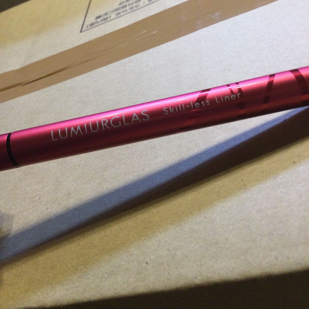 スキルレスライナー/LUMIURGLAS/リキッドアイライナーを使ったクチコミ(4枚目)