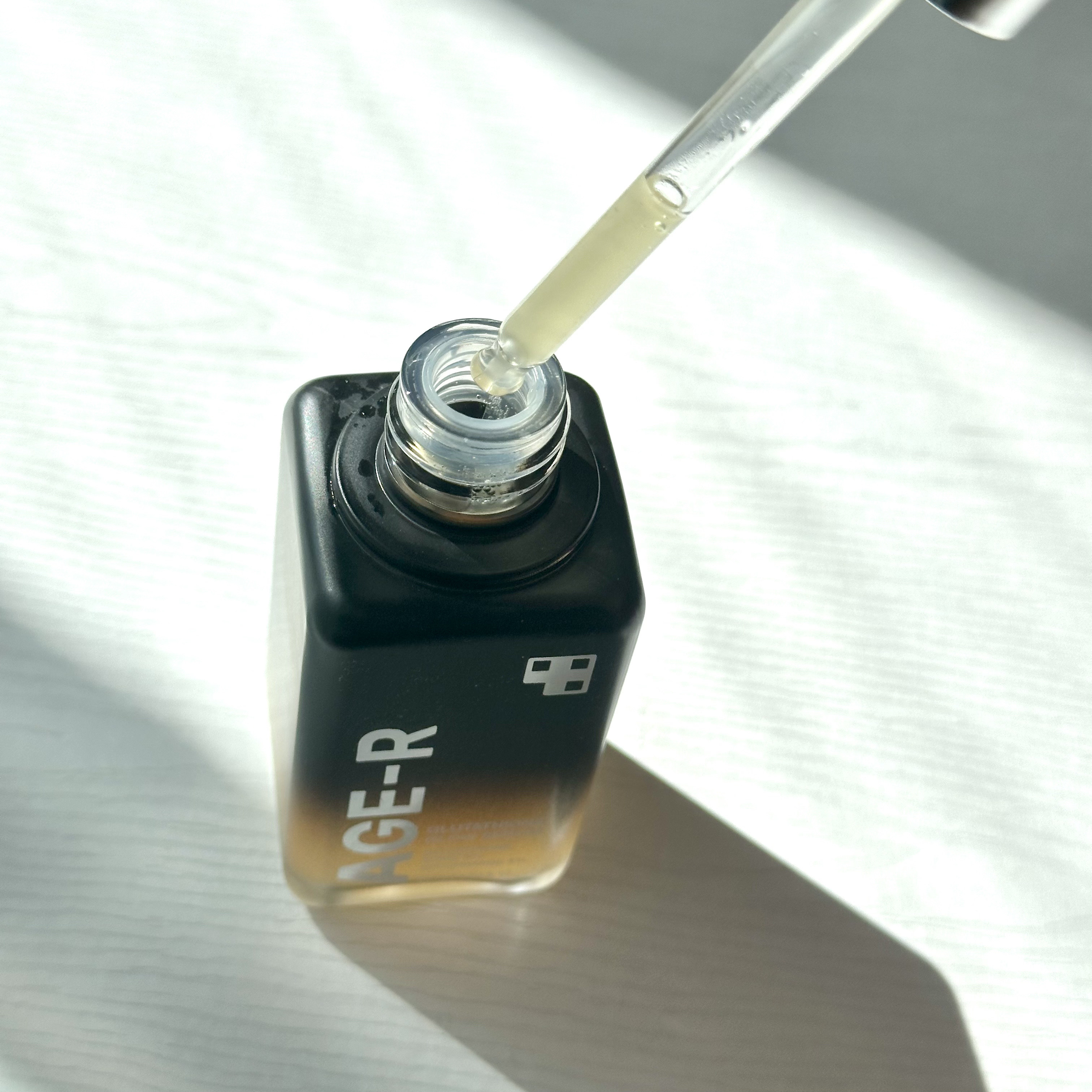 グルタチオングロウアンプル/MEDICUBE/美容液を使ったクチコミ（3枚目）