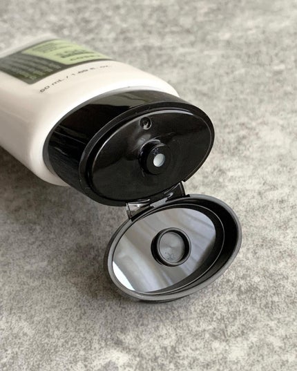 アロエスージングUVクリーム SPF50+ PA+++/COSRX/日焼け止めクリームを使ったクチコミ(2枚目)