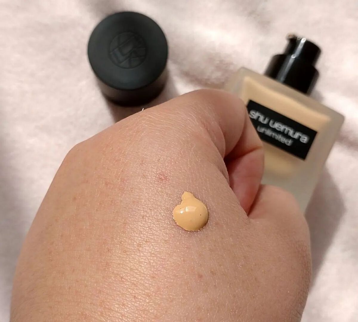 （旧）アンリミテッド ラスティング フルイド/shu uemura/リキッドファンデーションを使ったクチコミ（2枚目）