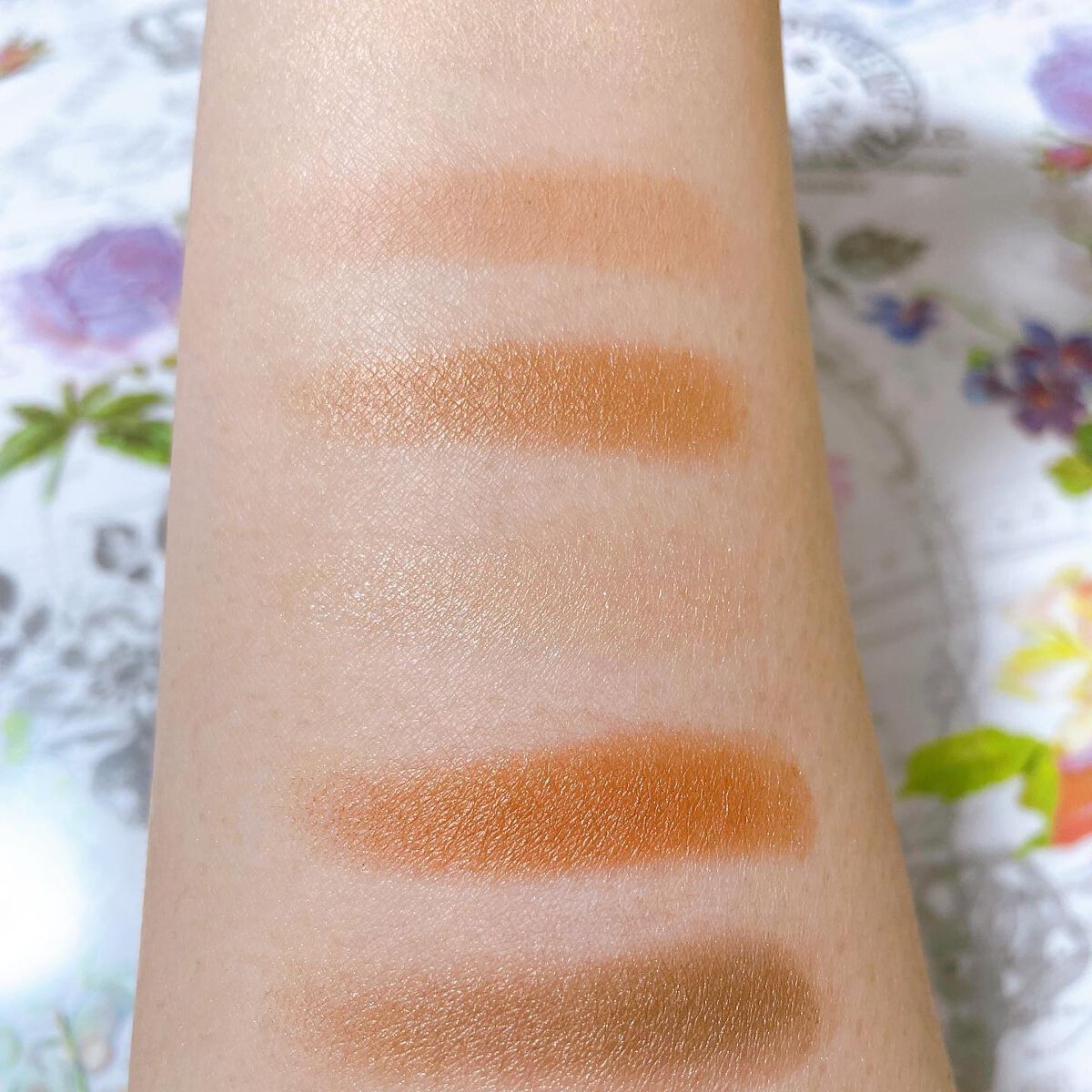 アイカラーパレット/heme/アイシャドウパレットを使ったクチコミ（2枚目）