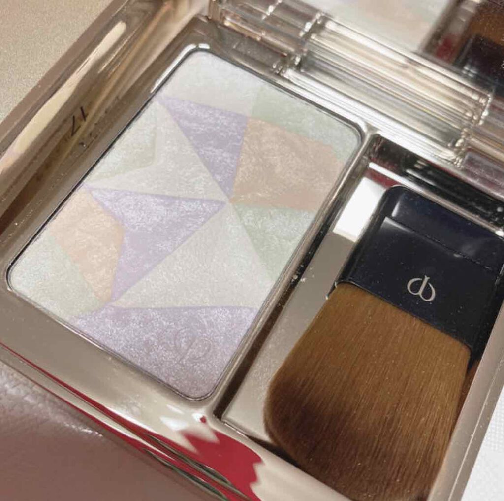 クレ・ド・ポー ボーテ レオスールデクラ/クレ・ド・ポー ボーテ/パウダーハイライトを使ったクチコミ(2枚目)