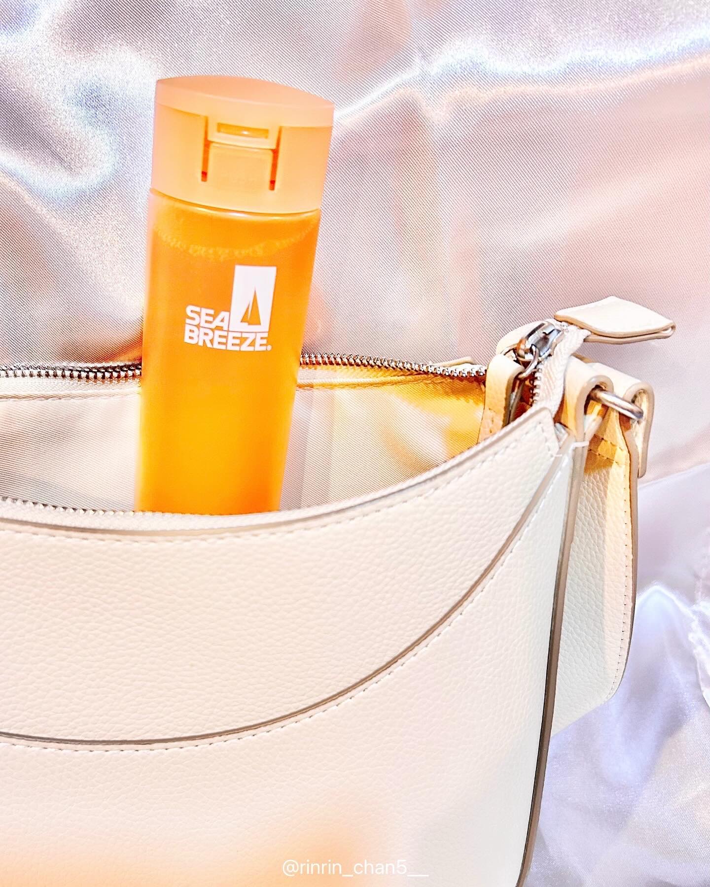 シーブリーズ シーブリーズ デオ＆ウォーター Ｃ スプラッシュマリン/シーブリーズ/デオドラント・制汗剤を使ったクチコミ（3枚目）