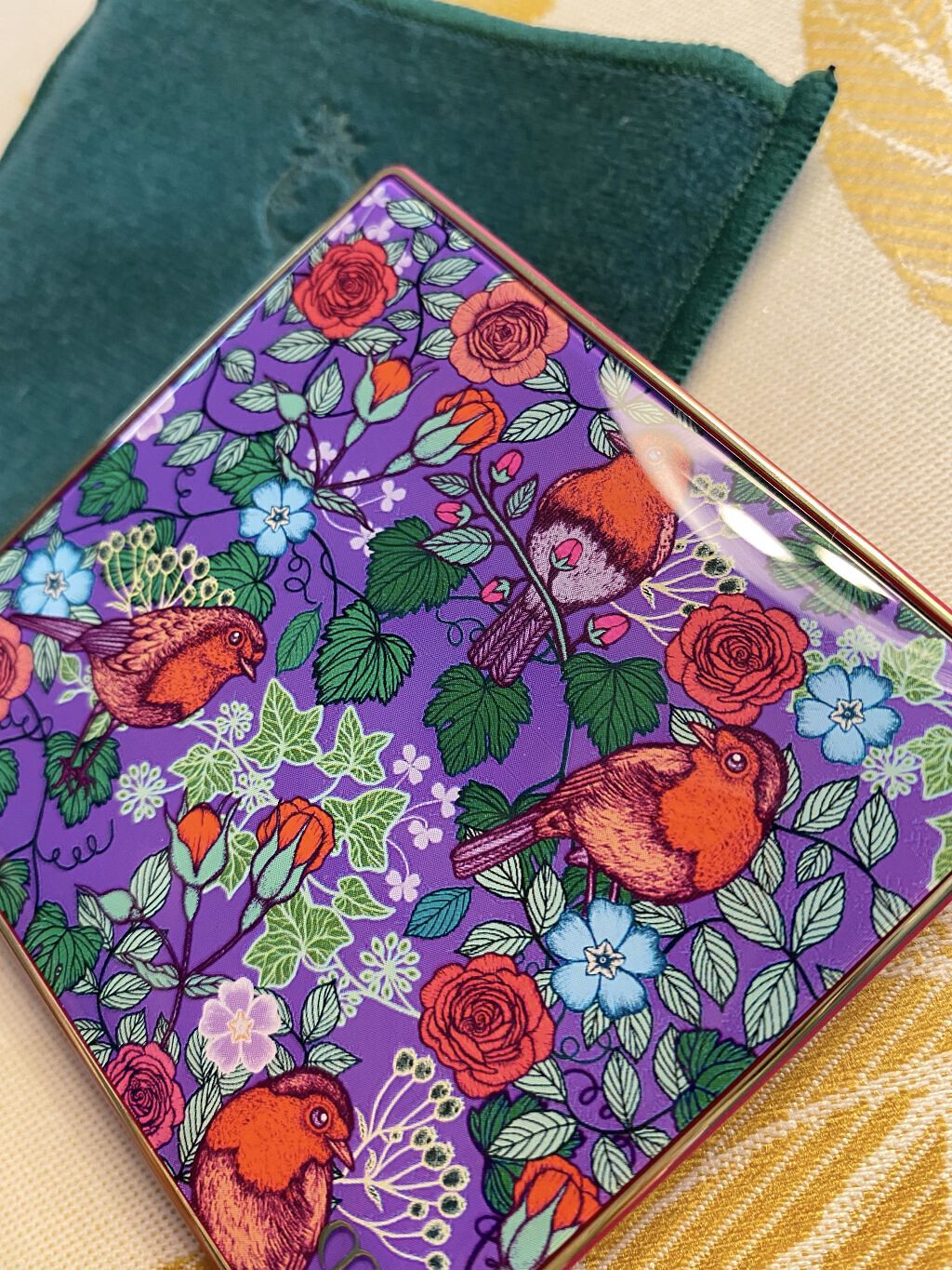 オンブルクルールデュオ 109 Sunrise in the Garden（数量限定）/クレ・ド・ポー ボーテ/アイシャドウパレットを使ったクチコミ（1枚目）