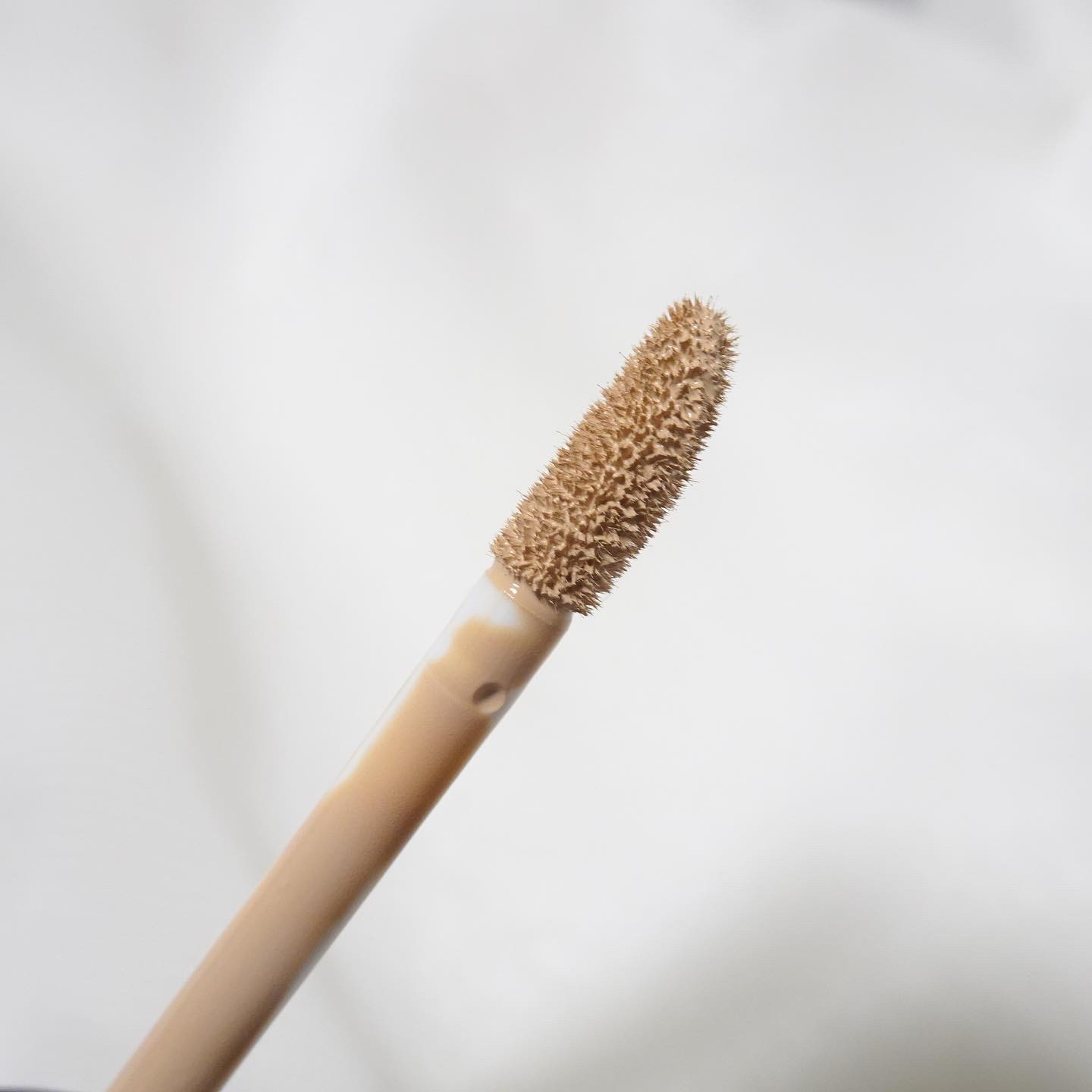 ロングラスティングチップコンシーラーフィックシングフィット/LUNA/リキッドコンシーラーを使ったクチコミ（3枚目）