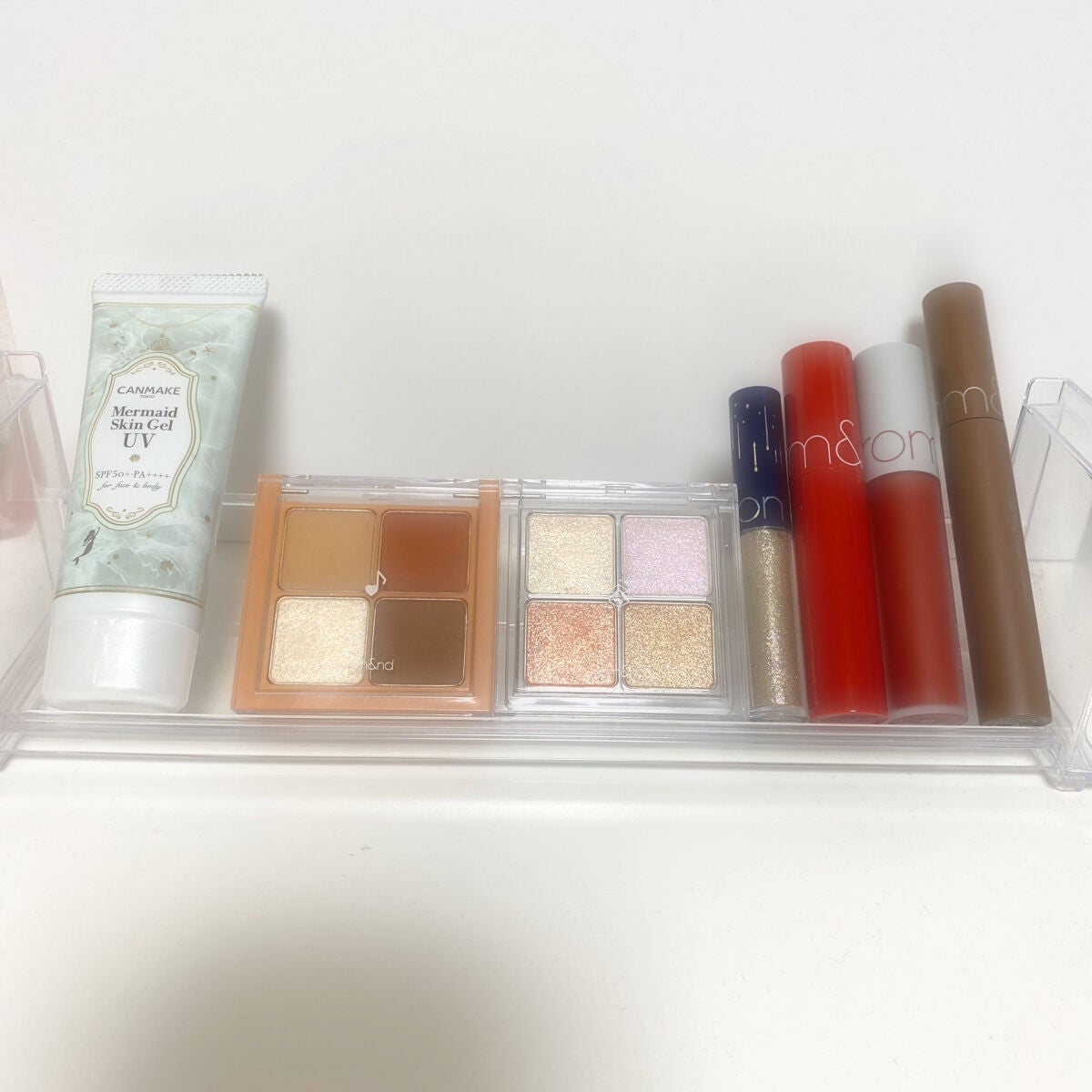 ま り on LIPS 「こんにちは!まりです!今回はプチプラ商品だけでつくるコスメ収納..」(3枚目)