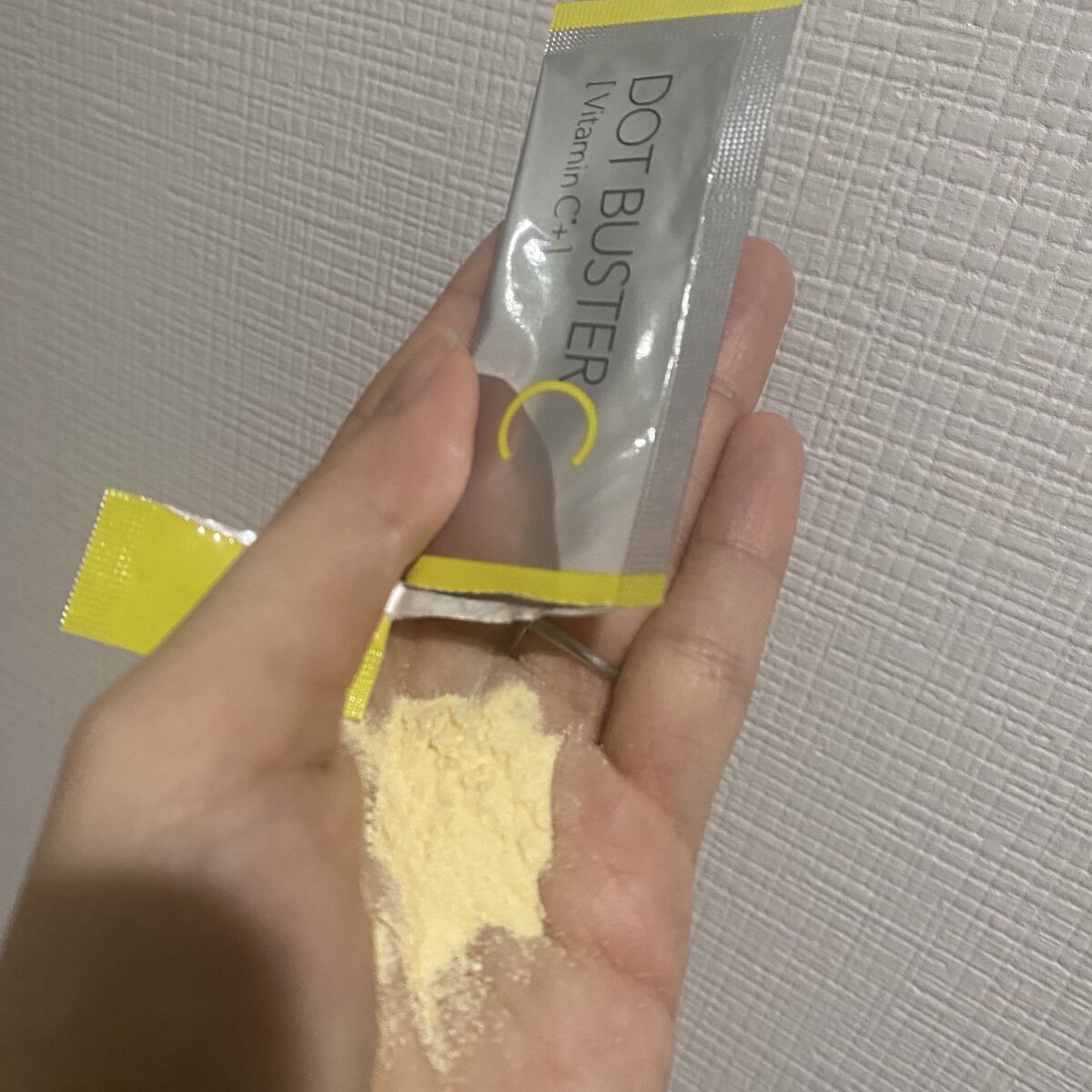 スノーパウダーエッセンス/ECLADiA/美容液を使ったクチコミ（2枚目）