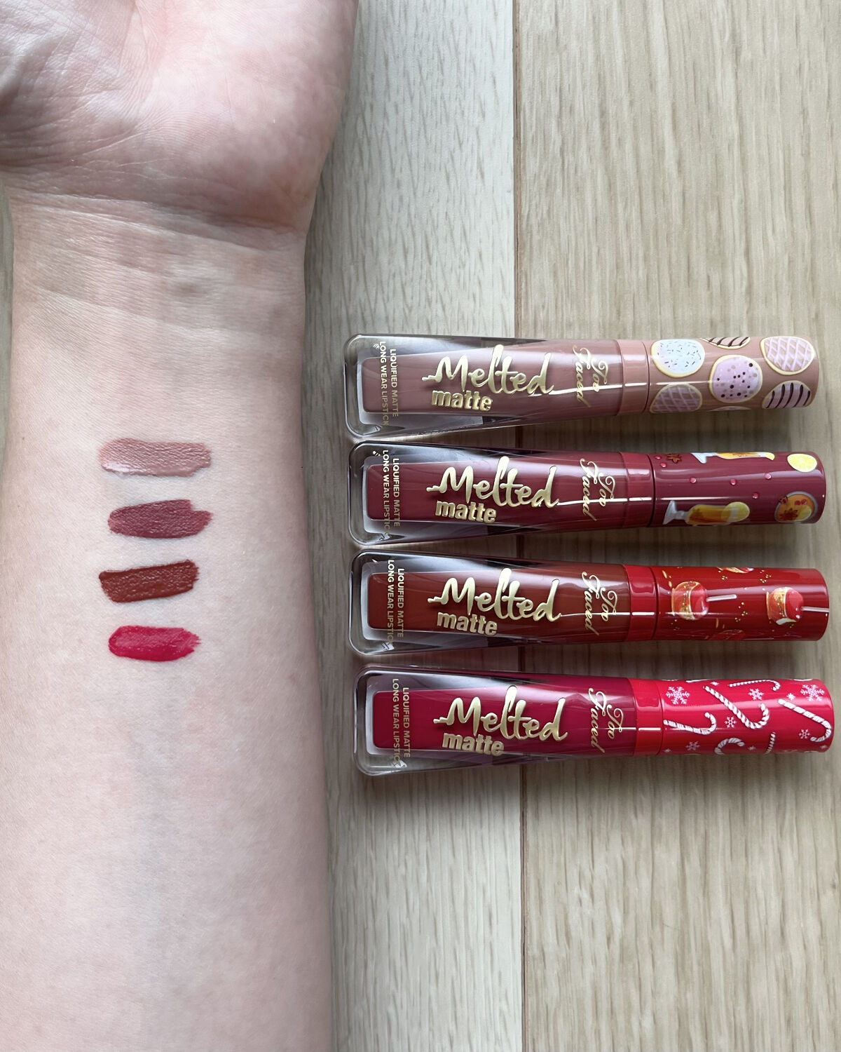 クリスマス メルテッド キス リキッド リップスティック セット/Too Faced/口紅を使ったクチコミ（1枚目）