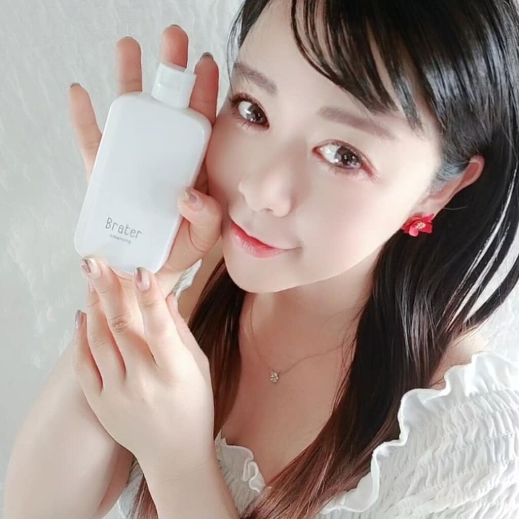 あたりちゃん♥️フォロバ&イイネ返し on LIPS 「メイク落としの度にツルスベ肌になれる?😲✨今回は『Brater..」(1枚目)