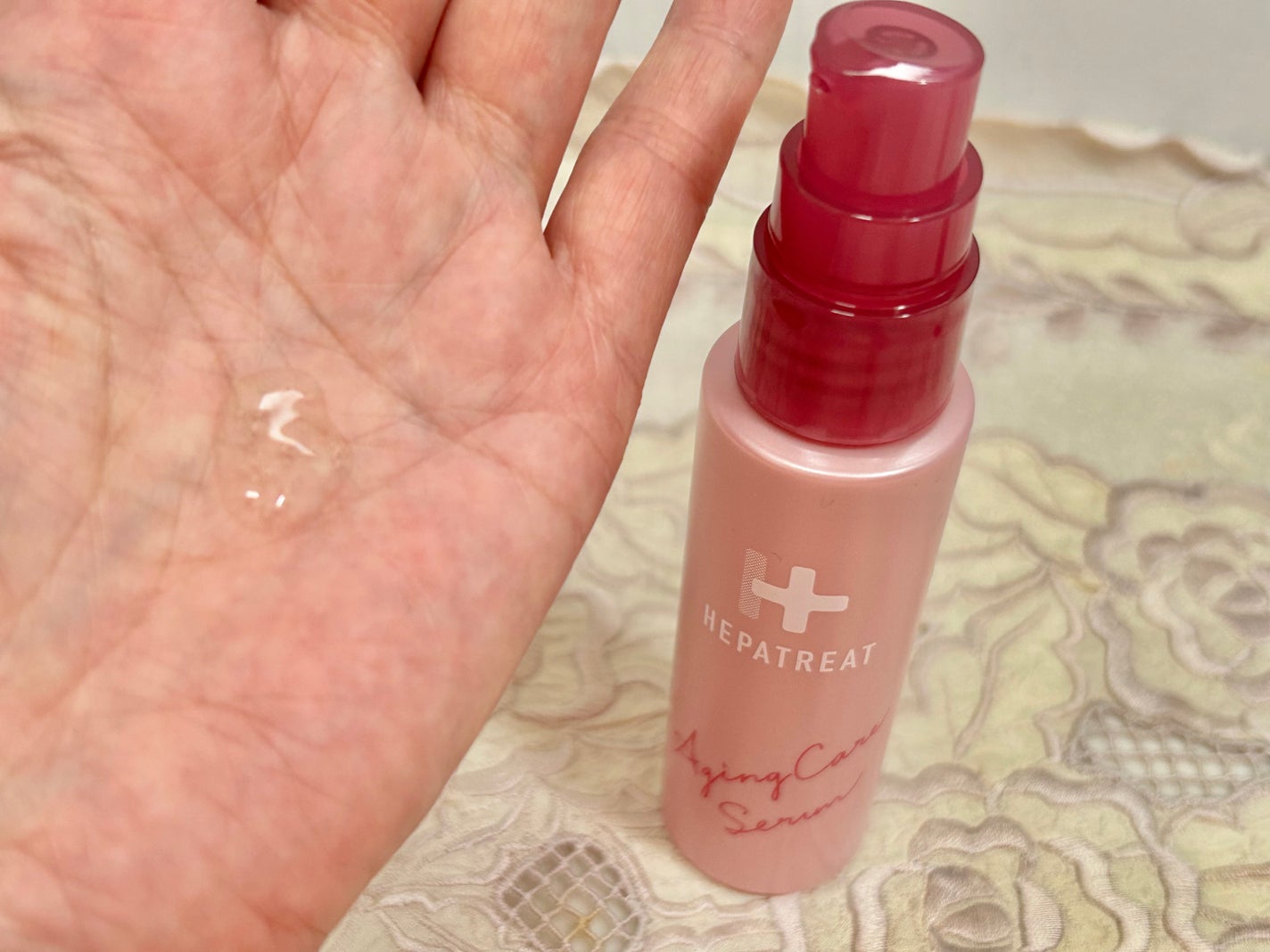 マーブル on LIPS 「保水有効成分『ヘパリン類似物質』配合のへパトリート薬用保湿化粧..」(3枚目)