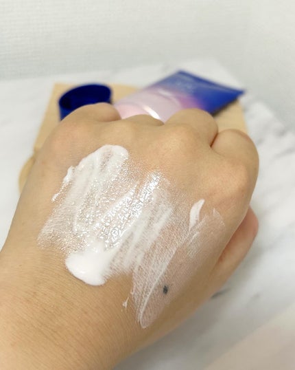 ゆんꪔ̤̮ フォロバ100 on LIPS 「, 𓂃𓈒𓏸𓂃𓈒𓏸◌ニベアUVディーププロテクト&ケアトーンアッ..」(4枚目)