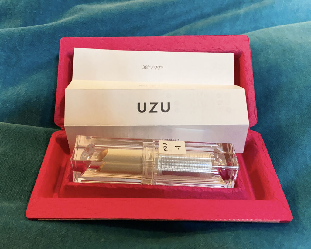 38℃/99℉ LIPSTICK  ＜YOU＞/UZU BY FLOWFUSHI/口紅を使ったクチコミ（2枚目）