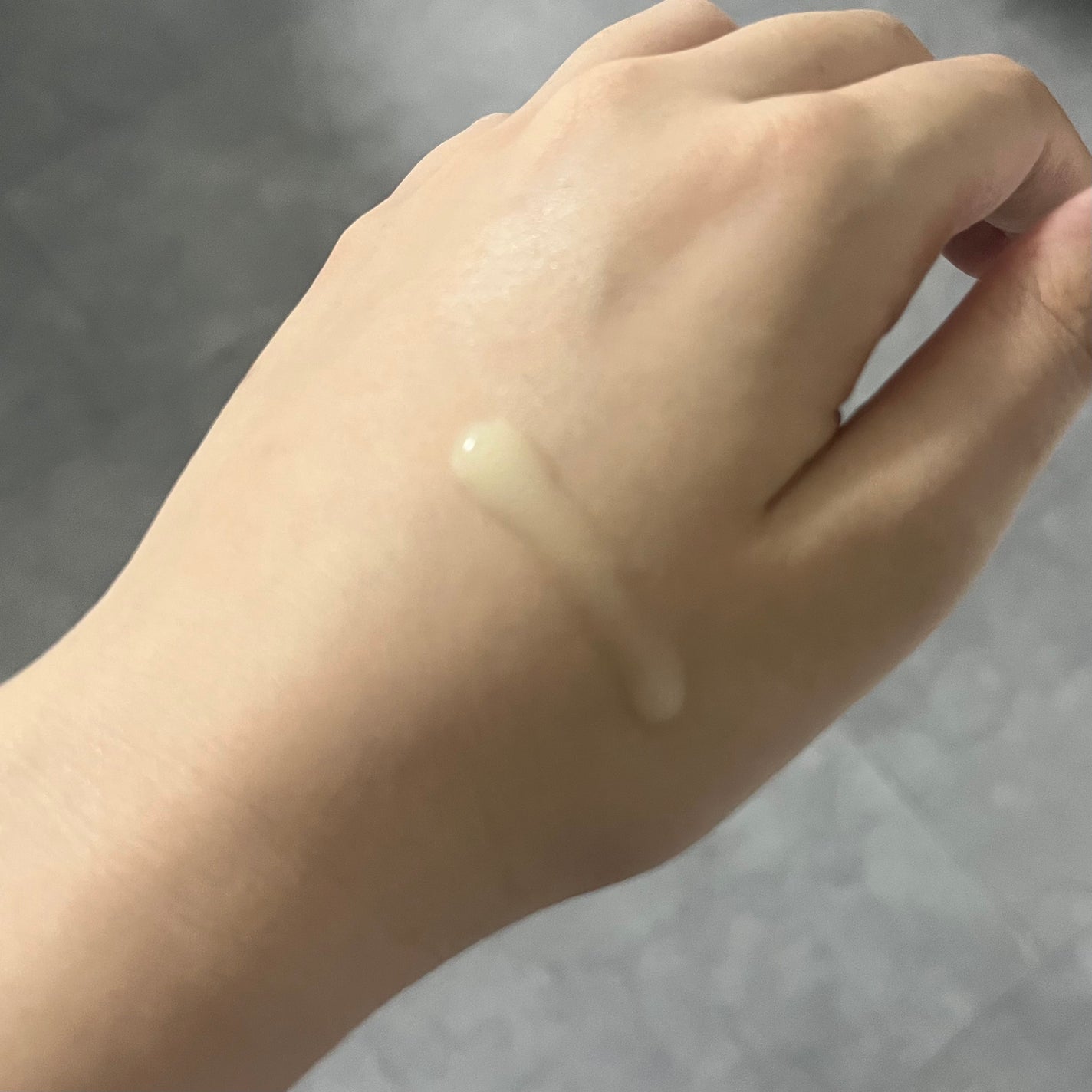 グルタ ビタミンC トーニング アンプル/IOPE/美容液を使ったクチコミ(2枚目)