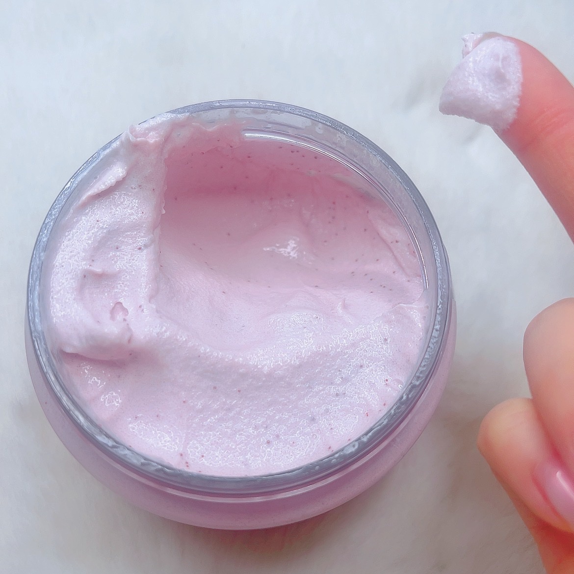 ダヴ ふわとろ　クリーミースクラブ チェリー＆アプリコットミルク/ダヴ/ボディスクラブを使ったクチコミ（3枚目）