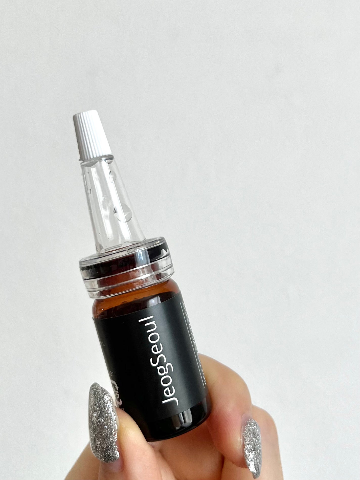 ウルトラシカ カーミングセラム/JeogSeoul/美容液を使ったクチコミ(4枚目)