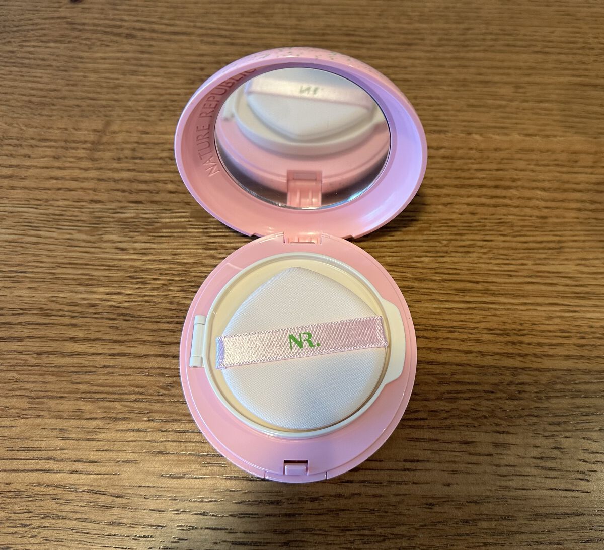 PROBIOエッセンスクッション/ネイチャーリパブリック/クッションファンデーションを使ったクチコミ（2枚目）