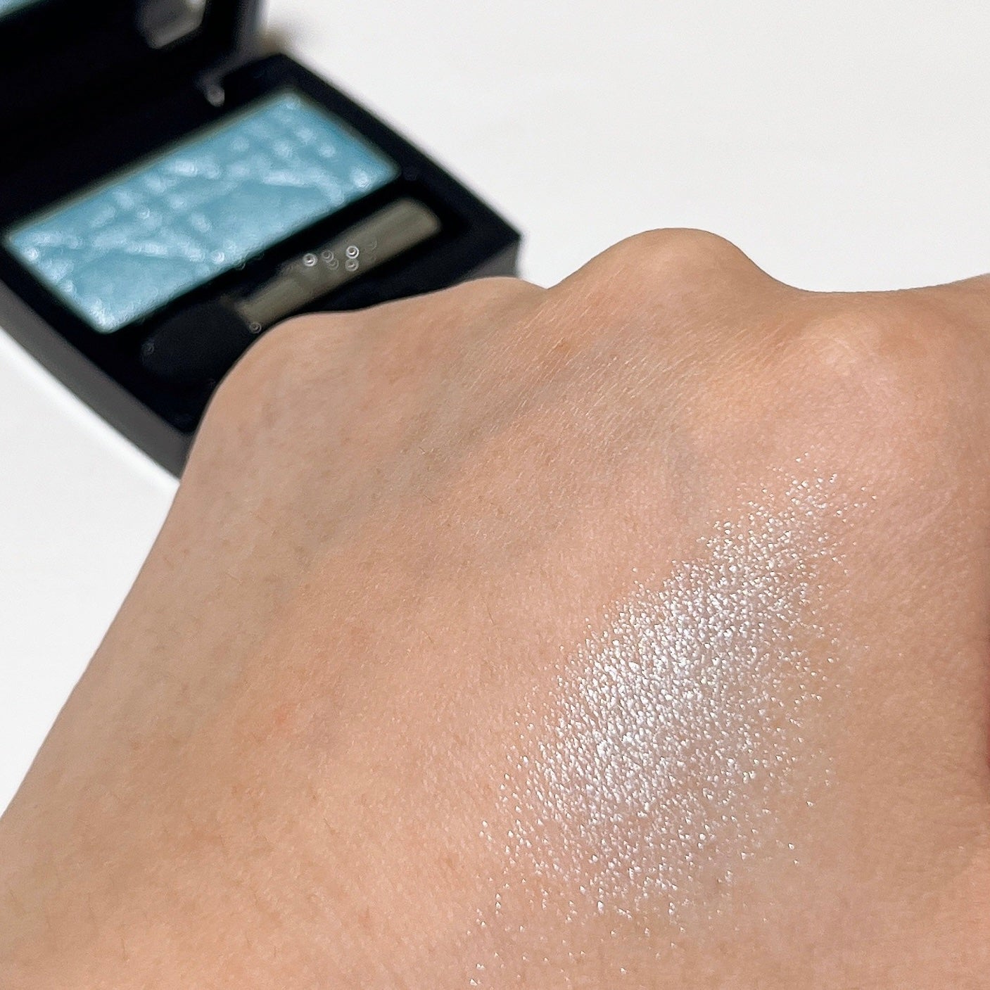 アン クルール/Dior/単色アイシャドウを使ったクチコミ(4枚目)