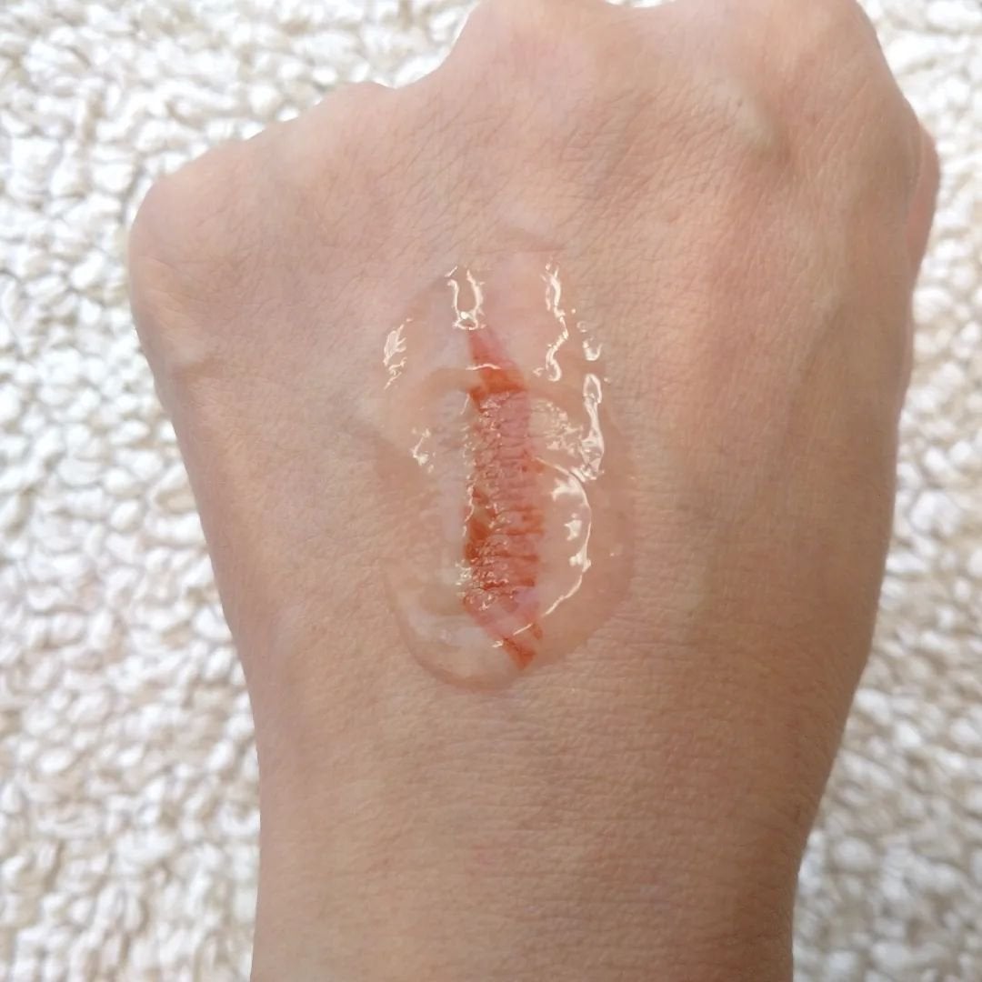 seiko_official on LIPS 「あの赤箱で有名な牛乳石鹸ブランドスキンライフ 🐮薬用メイク落と..」(3枚目)