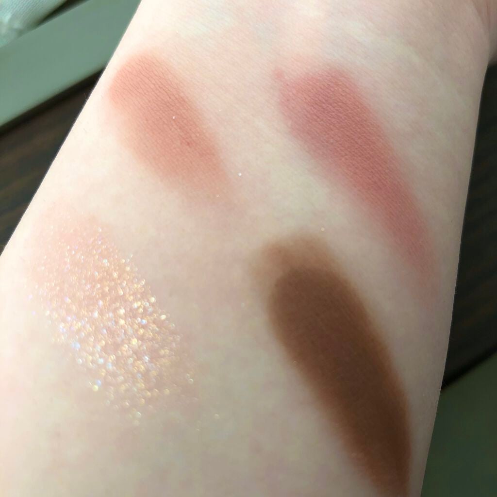 ベターザンアイズ/rom&nd/アイシャドウパレットを使ったクチコミ(5枚目)