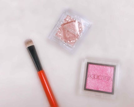 ブライトアップアイシャドウ/media/単色アイシャドウを使ったクチコミ(2枚目)