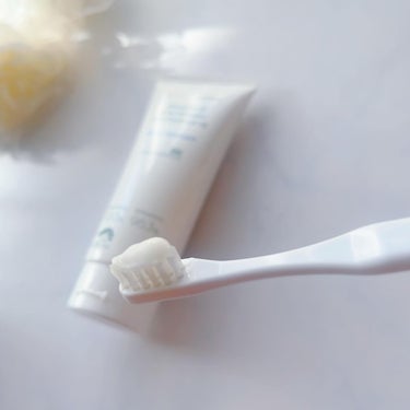 メイドオブオーガニクス×ティースアート ホワイトニング専用ハブラシ（ホワイト）/made of Organics/歯ブラシを使ったクチコミ（1枚目）