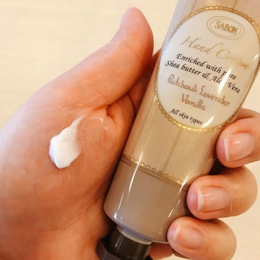 SABON バターハンドクリーム のクチコミ「＊SABON バターハンドクリーム
パチュリ・ラベンダー・バニラ

プレゼントでいただきました.....」（3枚目）