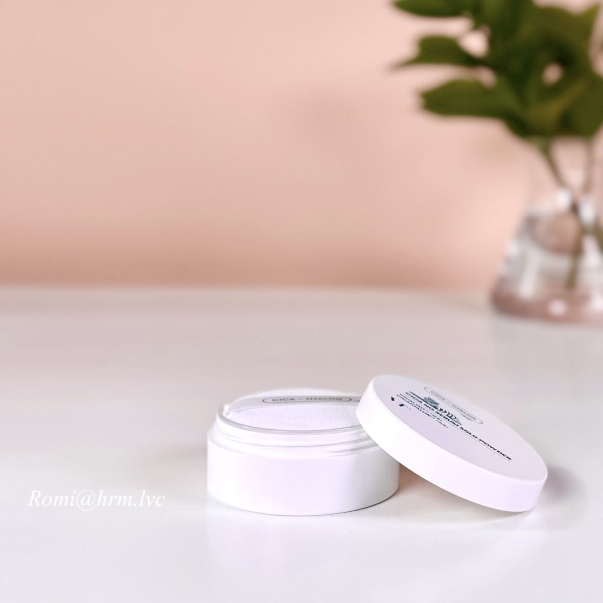 CICA ノーセバム マイルドパウダー/VT/ルースパウダーを使ったクチコミ（2枚目）