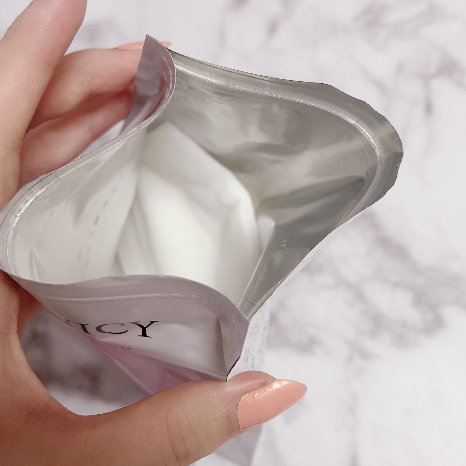 PEACH JUICY スペシャルケアフェイスマスク/POILN/シートマスク・パックを使ったクチコミ（3枚目）