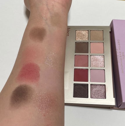 ニューデップスアイシャドウパレット/hince/アイシャドウパレットを使ったクチコミ(3枚目)