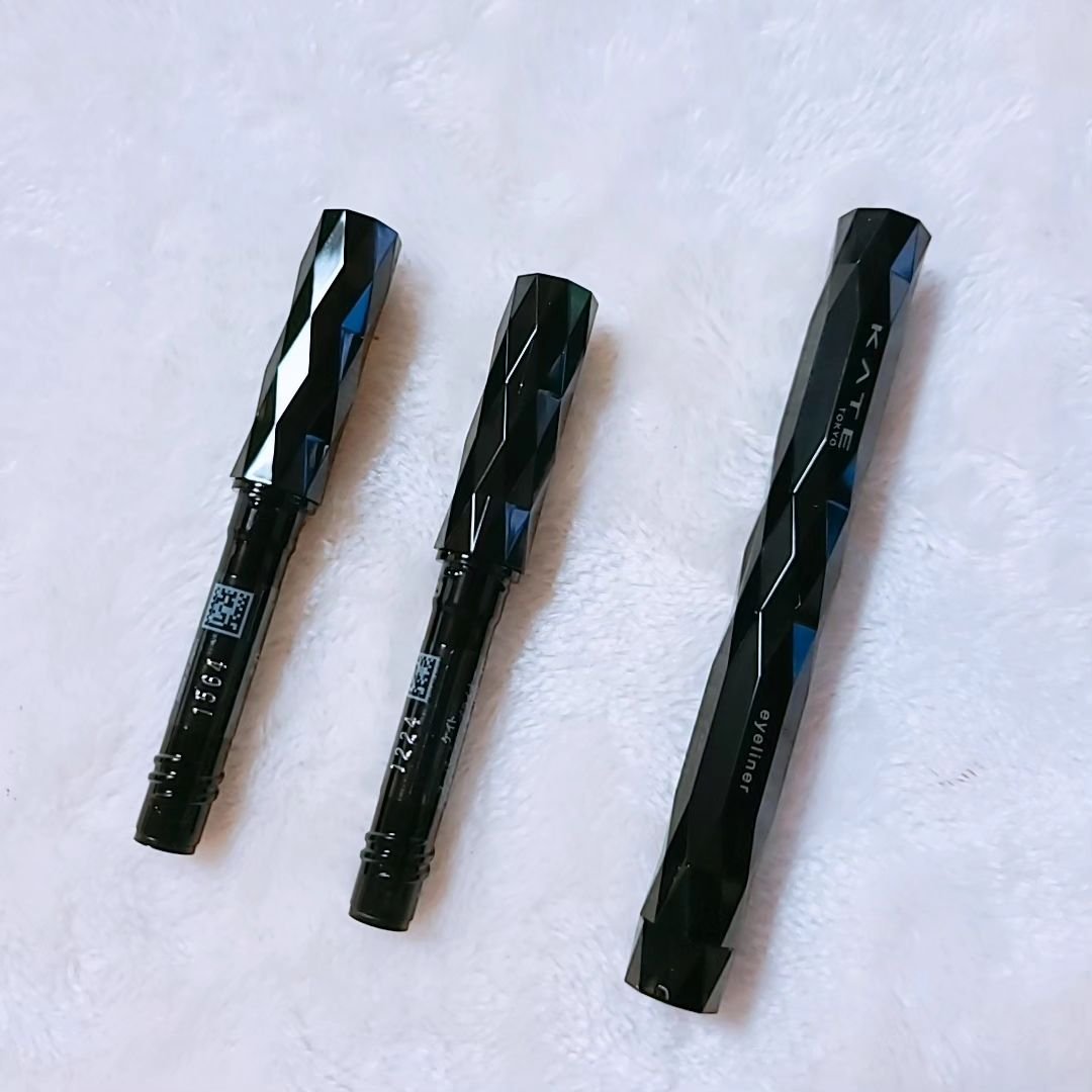 スーパーシャープライナーEX4.0 BK-1 漆黒ブラック(ショート筆)レフィル(一部店舗・WEB限定)/KATE/リキッドアイライナーを使ったクチコミ（3枚目）