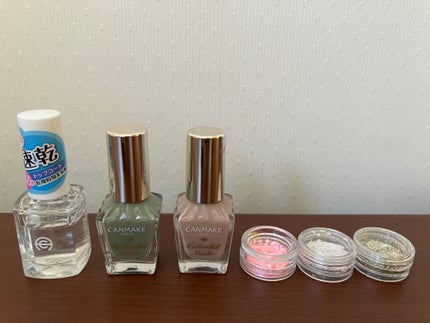 カラフルネイルズ/キャンメイク/マニキュアを使ったクチコミ(2枚目)