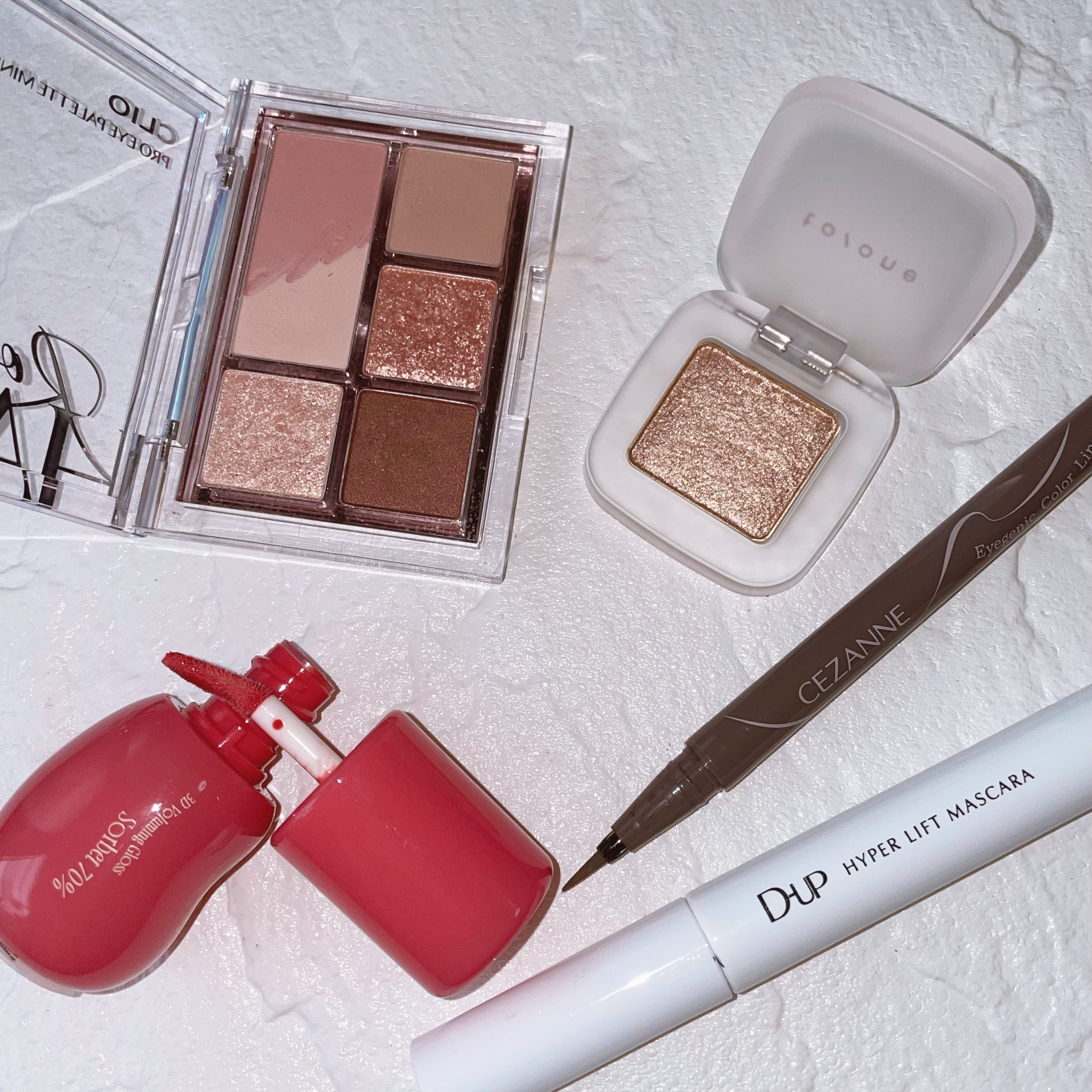 トーン ペタル フロート アイズ 07 Dazzling Sugar/to/one/単色アイシャドウを使ったクチコミ（2枚目）