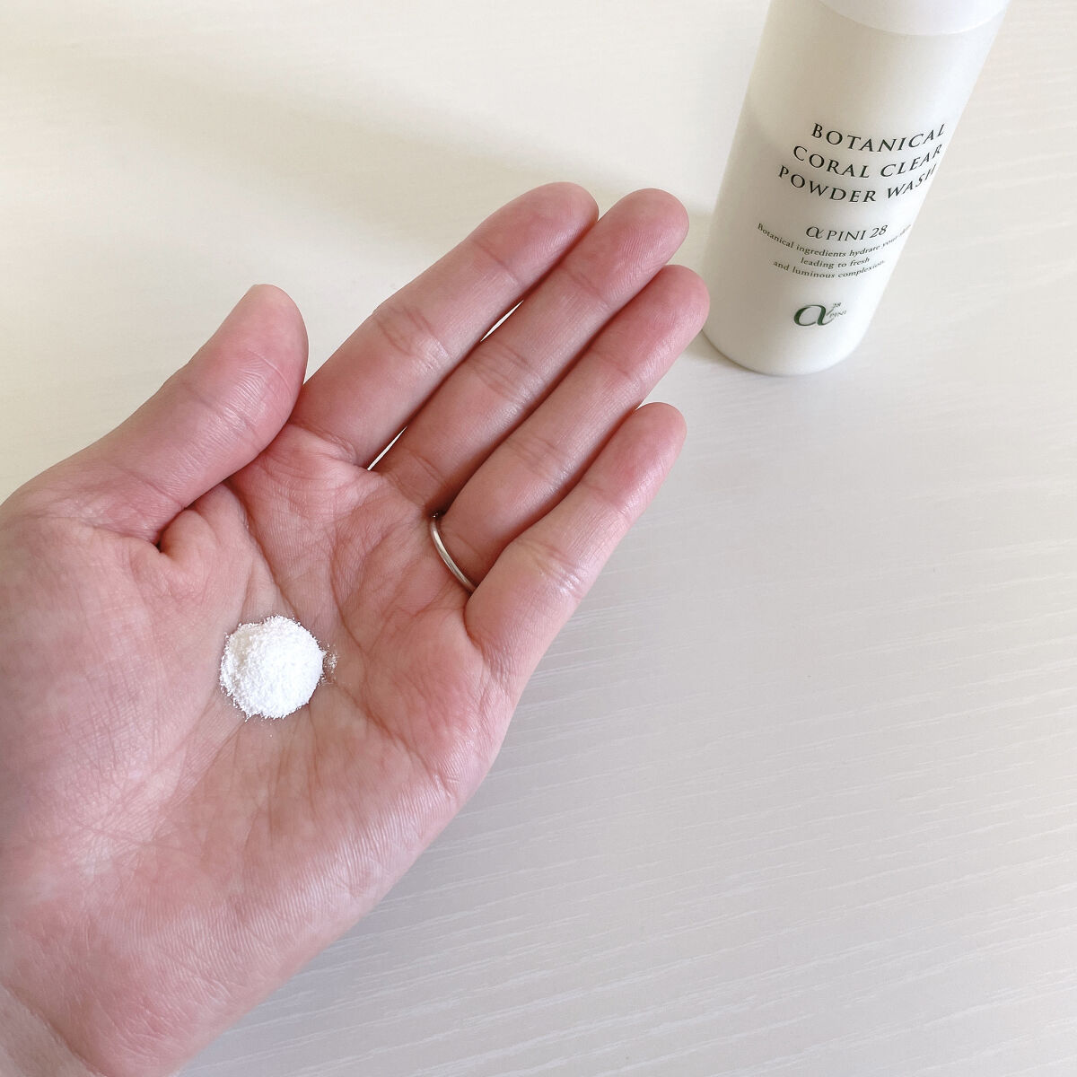 コーラルクリアパウダーウォッシュ/アルファピニ28/洗顔パウダーを使ったクチコミ（3枚目）
