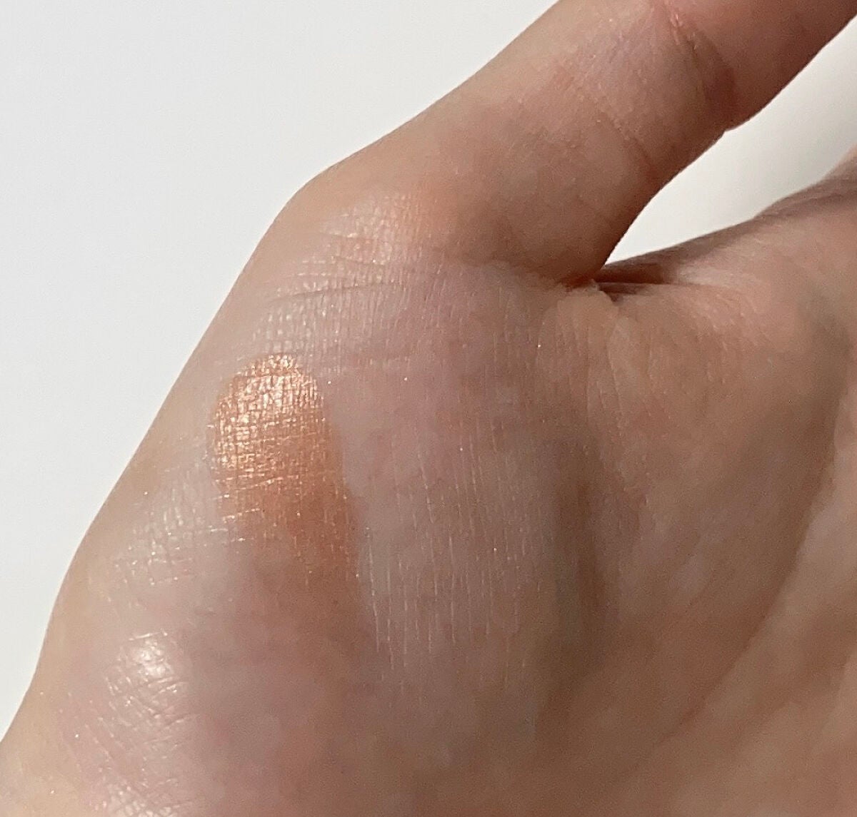 ミネラルアイバーム/エトヴォス/ジェル・クリームアイシャドウを使ったクチコミ(2枚目)