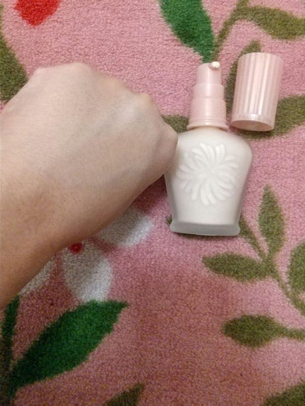 モイスチュアライジング ファンデーション プライマー/PAUL & JOE BEAUTE/化粧下地を使ったクチコミ(3枚目)