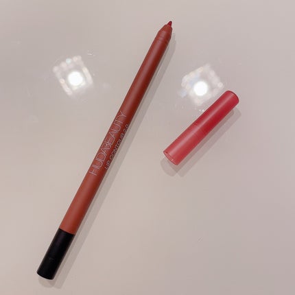 LIP CONTOUR 2.0/Huda Beauty/リップライナーを使ったクチコミ(2枚目)