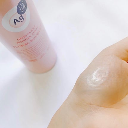 パウダースプレー(フローラルブーケ)/エージーデオ24/デオドラント・制汗剤を使ったクチコミ(2枚目)