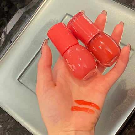 フィー 3Dボリューミンググロス/fwee/リップグロスを使ったクチコミ(3枚目)