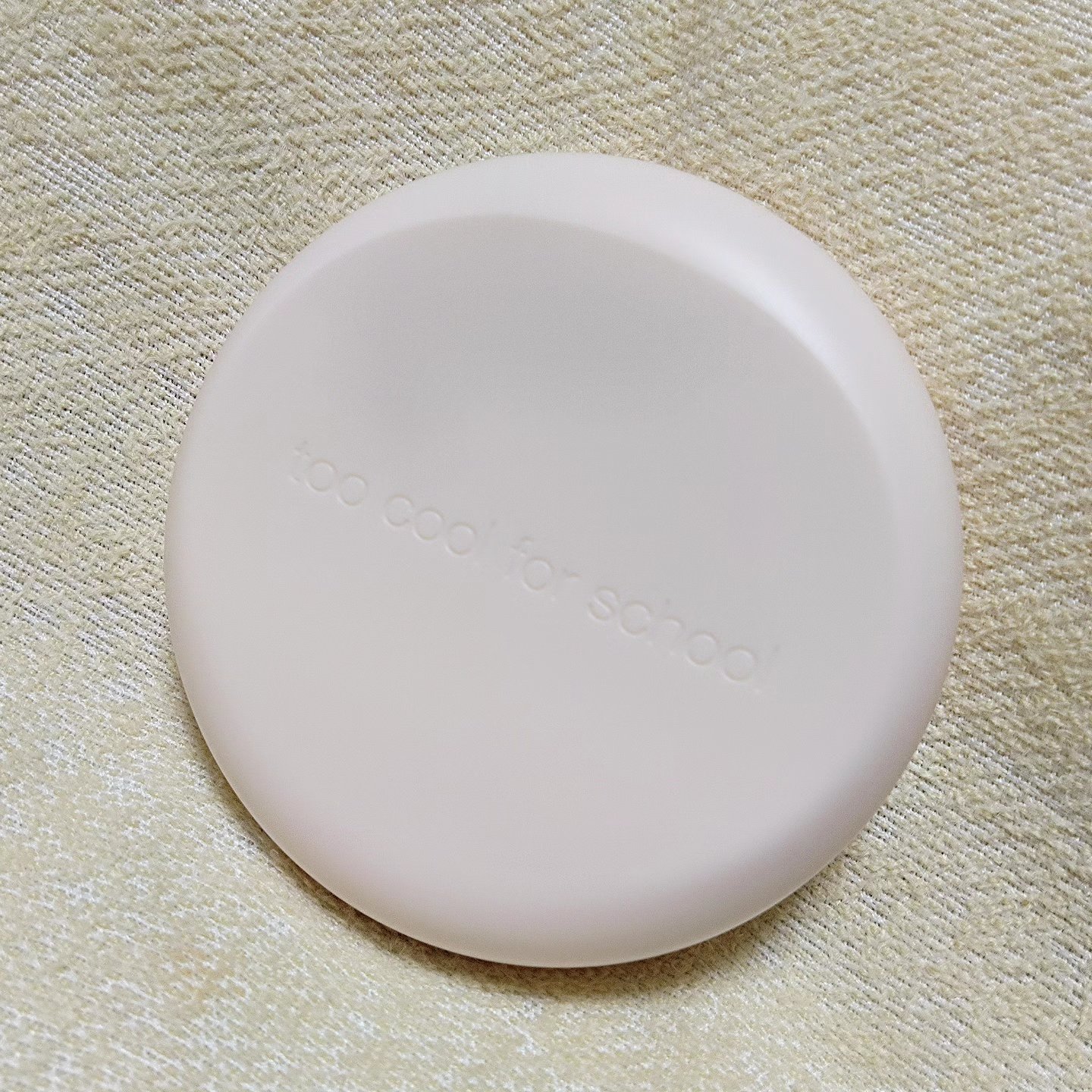 フィクシングヌードフィットクッション #2C クールペタル/too cool for school/クッションファンデーションを使ったクチコミ（2枚目）