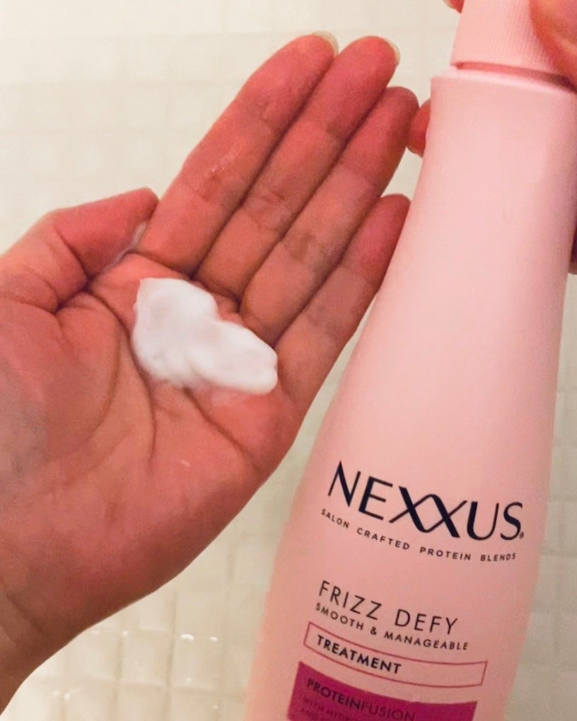 ネクサス スムースアンドマネージャブル シャンプー/トリートメント/NEXXUS(ネクサス)/市販シャンプーを使ったクチコミ(4枚目)